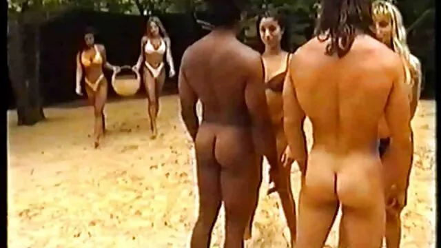 エル ブルックも俺のことが好きだ クンニ 女性 用 動画 ショー。 アニはアクティブではない。 三千百七