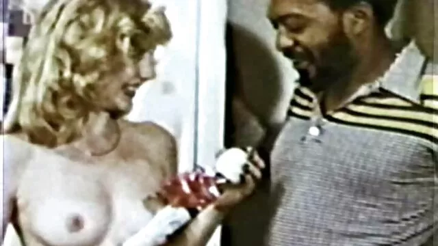 レイヴン-ベイとトリ-レーン エッチ 動画 女性 用