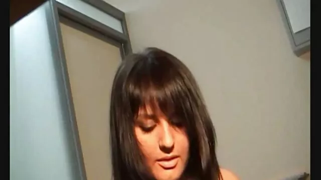 大衆のためのディックを吸う 女性 用 無料 動画 無 修正